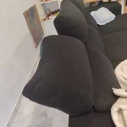 Chaise long lado direito, cor preta em bom estado