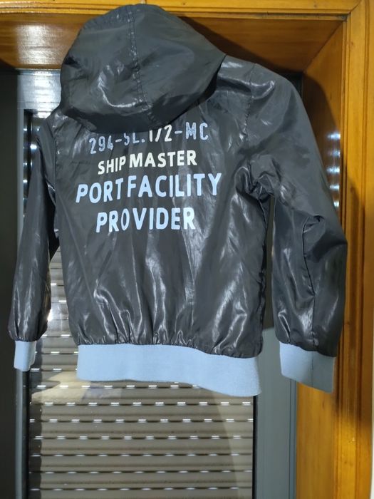 Blusão Benetton original 8/9 anos