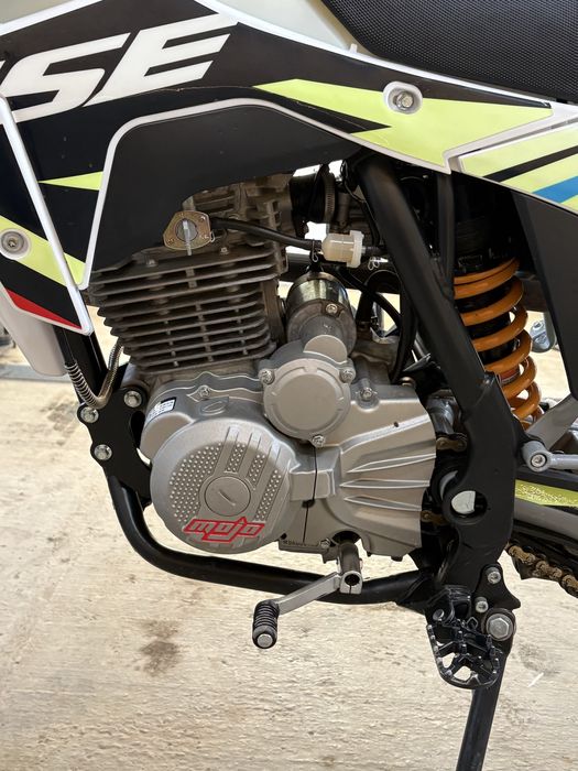 Мотоцикл BSE j3d