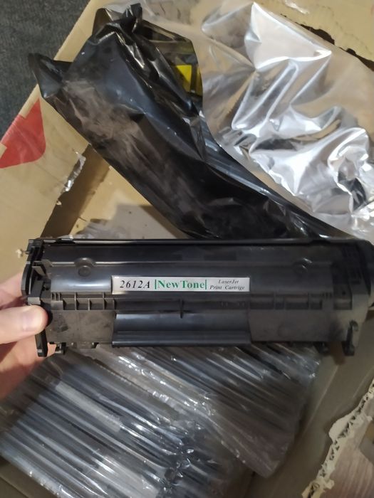 Картридж Q2612A для принтера HP