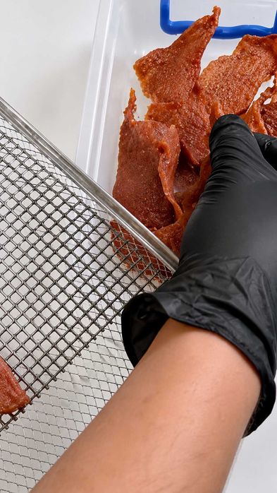 Спробуй справжній смак! Замовляй м'ясні джерки MeatCraft прямо зараз.