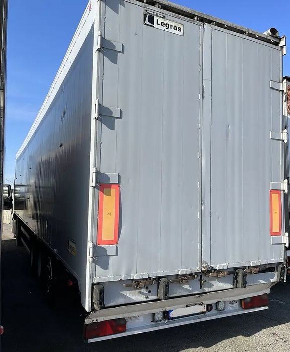 Напівпричеп щіповоз Legras