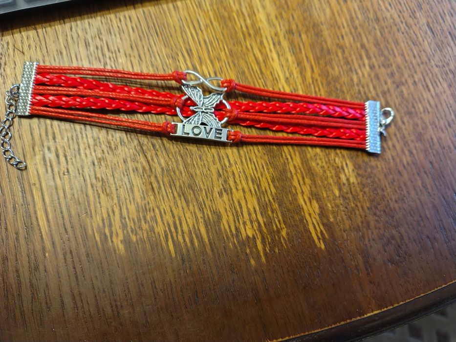 Walentynki bransoletka czerwone rzemyki