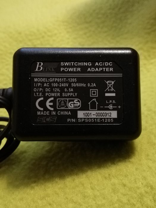 Carregador 12v / 0.5A