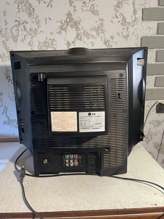 Телевізор LG 21FS2CG