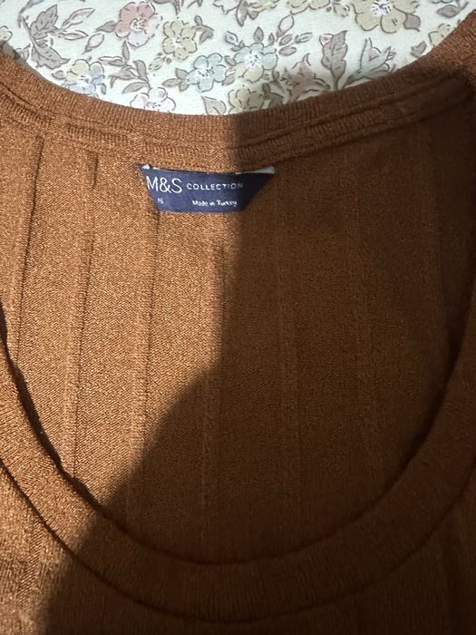 Продам майку стан новоі , гарний колір насищений.