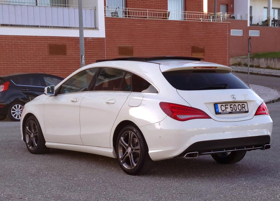 CLA 220 Shooting Brake
