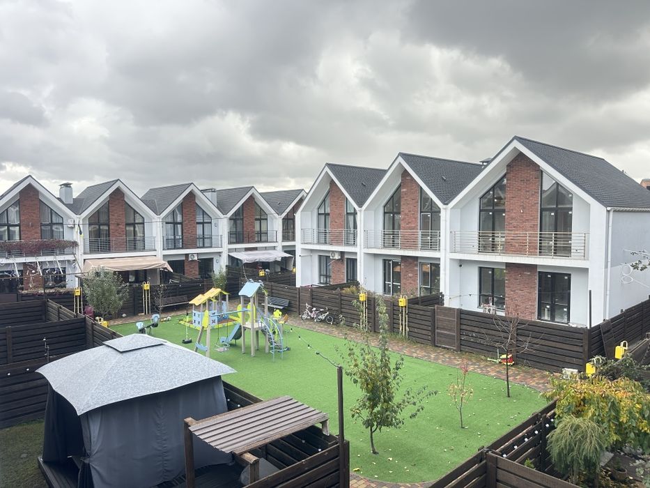 Готовий таунхаус 118 м² з газом без комісії