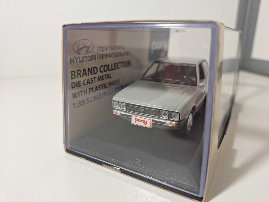 масштабная модель авто Hyundai Pony 1/38