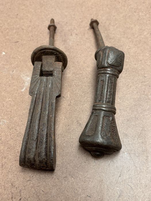 Batentes de porta antigo