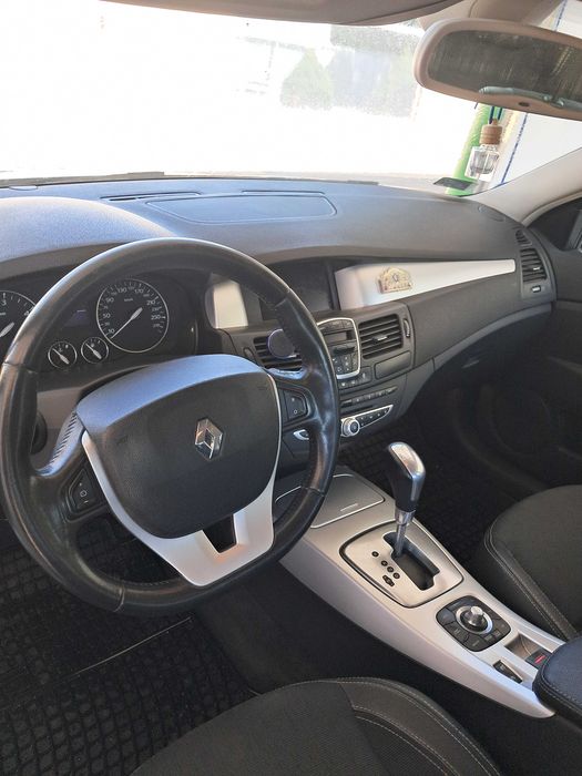 Renault Laguna3 2.0 automat