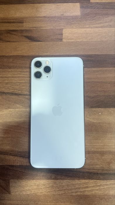 Iphone 11 pro max 64gb -muito bom estado