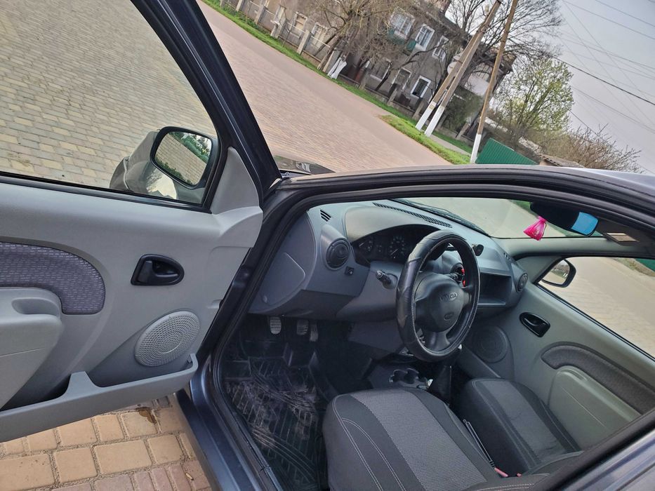 Dacia Logan MCV 7 місць