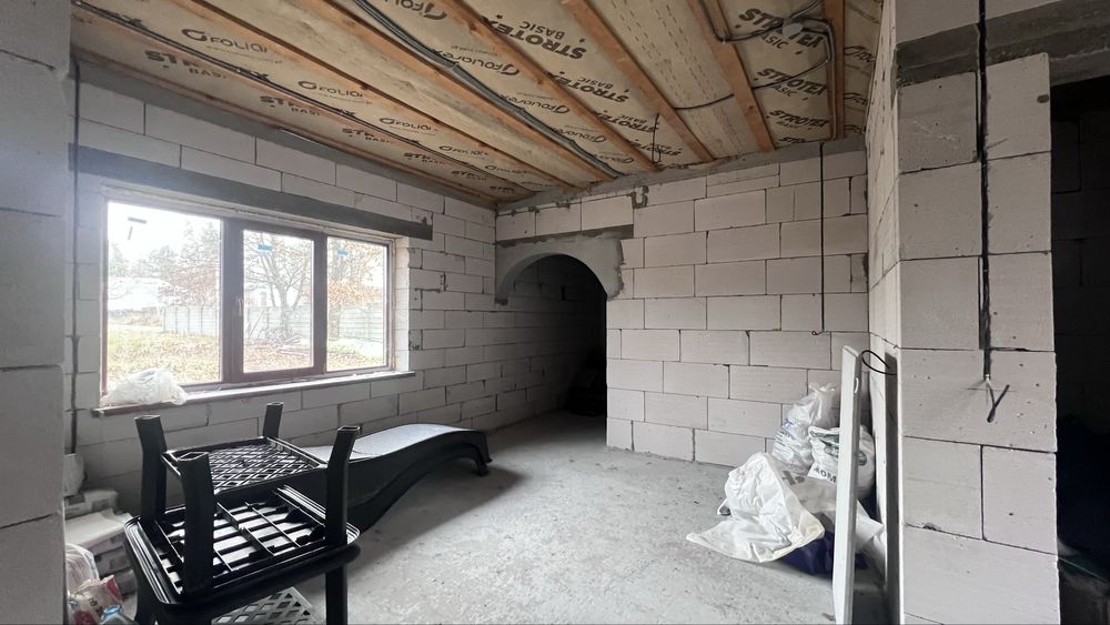 Будинок-дача ліс озеро у селі Бобриця