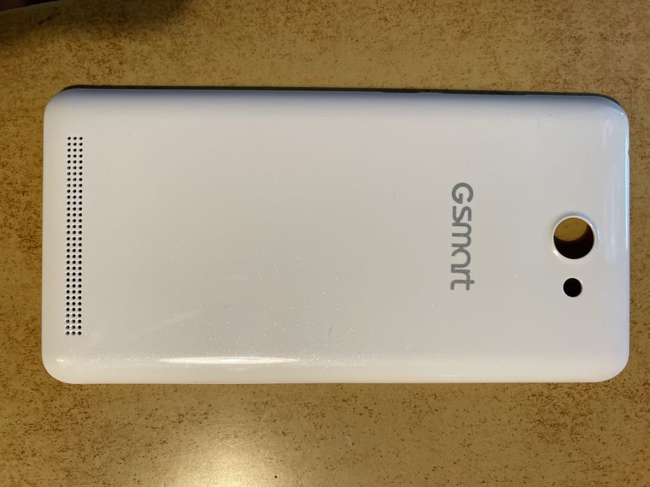 Задняя крышка на Gigabyte GSmart Arty A3