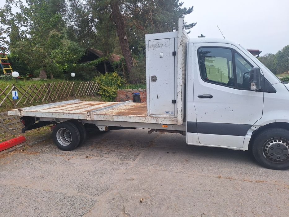 Skrzynia ładunkowa paka sprinter  907 iveco master 4.2 x 2.2