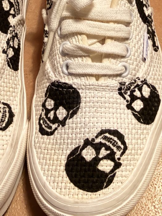 Vans Authentic (Anaheim Factory) "Needlepoint Skulls"