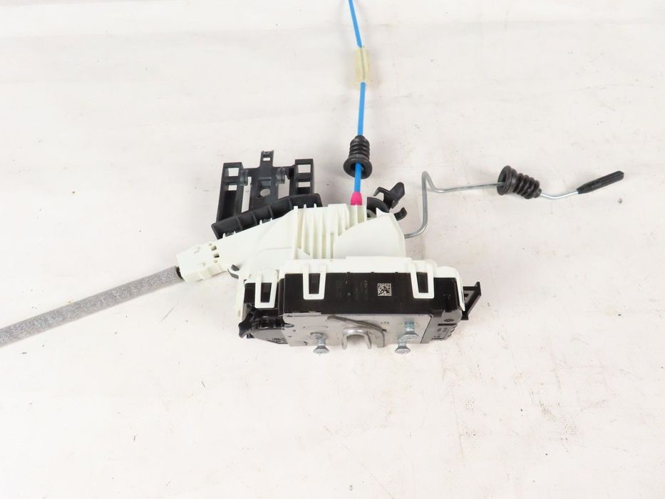 Fecho da porta Esquerdo/Trás Usado / Original MERCEDES-BENZ C-CLASS (W204)/MERCE...