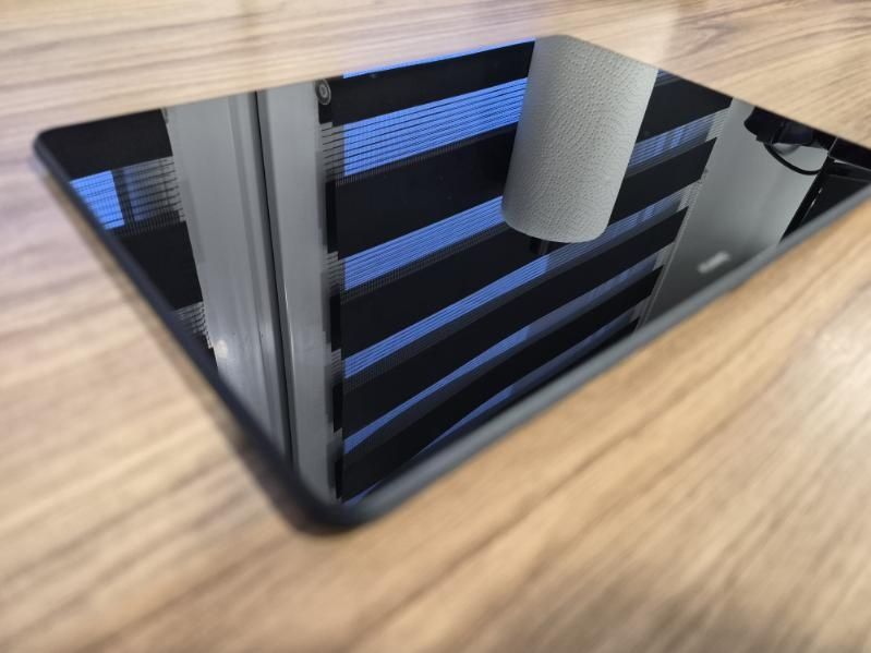 Huawei media pad 5 tablet 3/32gb jak nowy