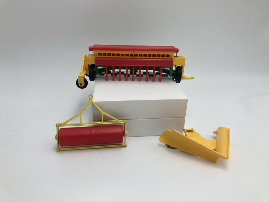 Gama toys farm farmer Germany siewnik walec plug 1974 rok vintage