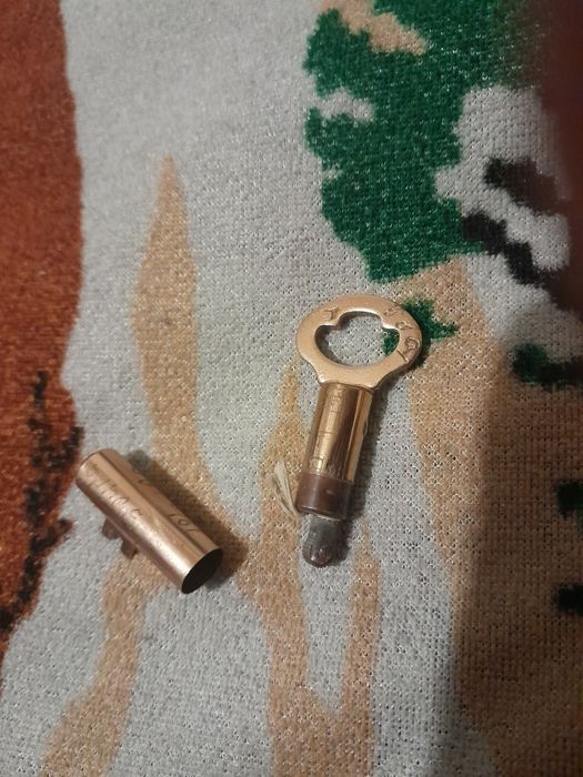 Зажигалка сувенирная