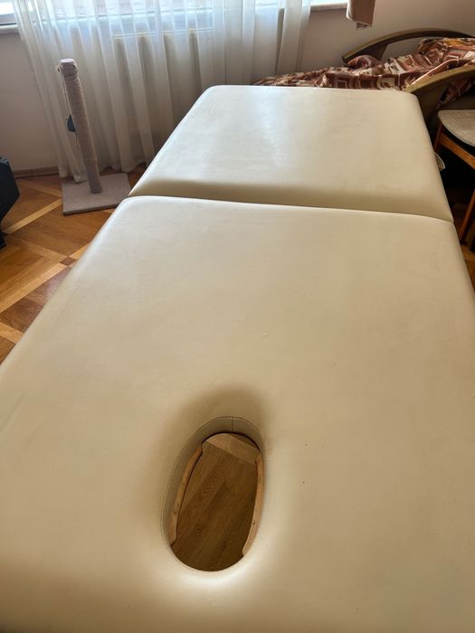 Кушетка для  масажу