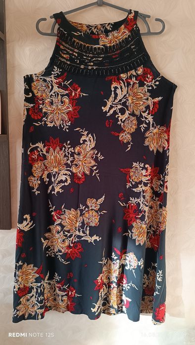 Плаття сарафан р.14 (42)нове віскоза Marks&Spencer