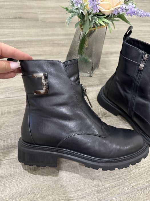 Черевики зимові жіночі шкіряні , зручні та комфортні, цегейка