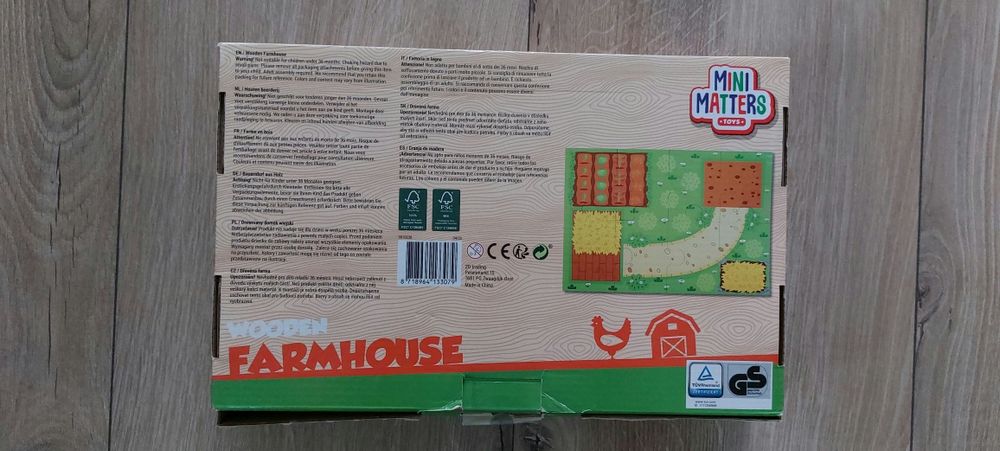 Drewniana farma Mini Matters że zwierzątkami