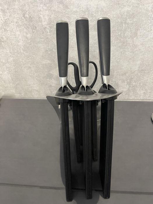Набір ножів на підставці Vinzer Cascade 6 предметів