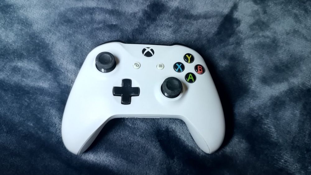 геймпад XBOX ONE