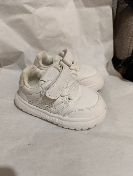 Кросівки 18 розмір