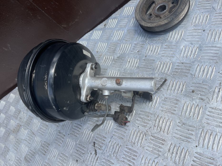 Ваккумный усилитель главный Toyota Isis Platana 2006