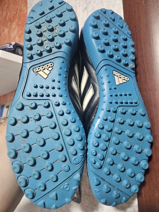 Бутси (сороконіжки) Adidas