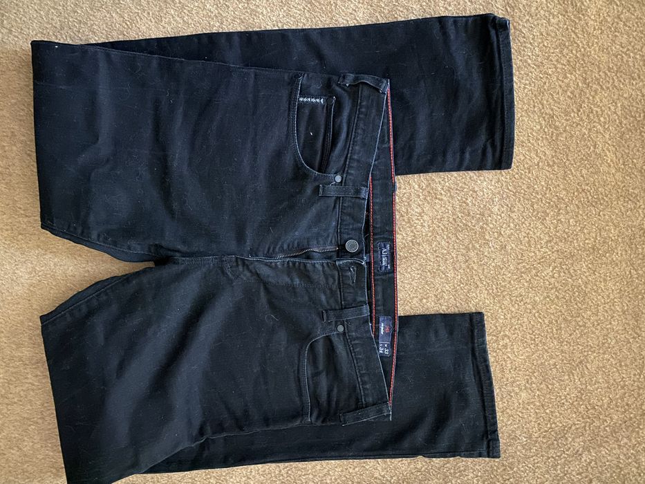 Джинси Armani w-33 L-34