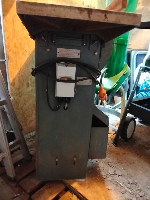 Heblarka ,Strugarka, wyrówniarka  230 VOLT, 1,1 kw . SK2518