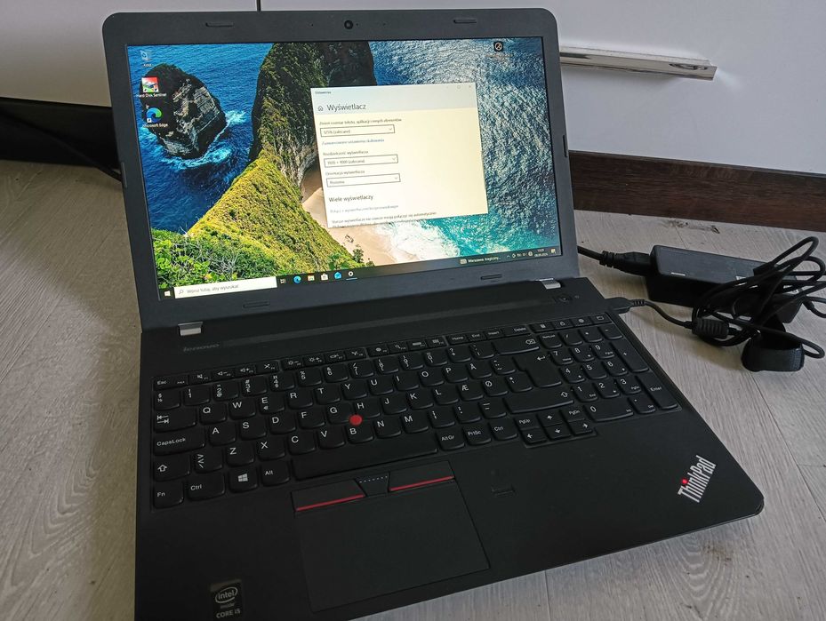 Laptop Lenovo ThinkPad E550 Intel Core i5 HDMI 15,4' Full HD 4gb RAM