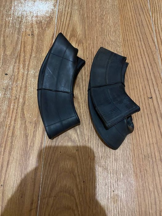 Камери 10х2.50 с нипелем 90градусов