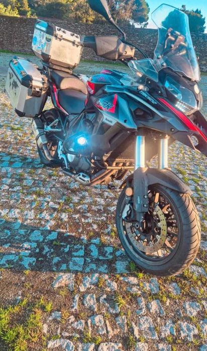 Mota trk500 bom estado