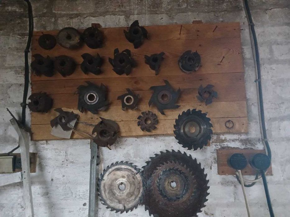 Продам столярное оборудование