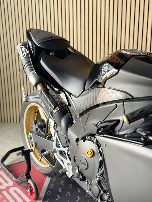 Yamaha R1 RN22 2010