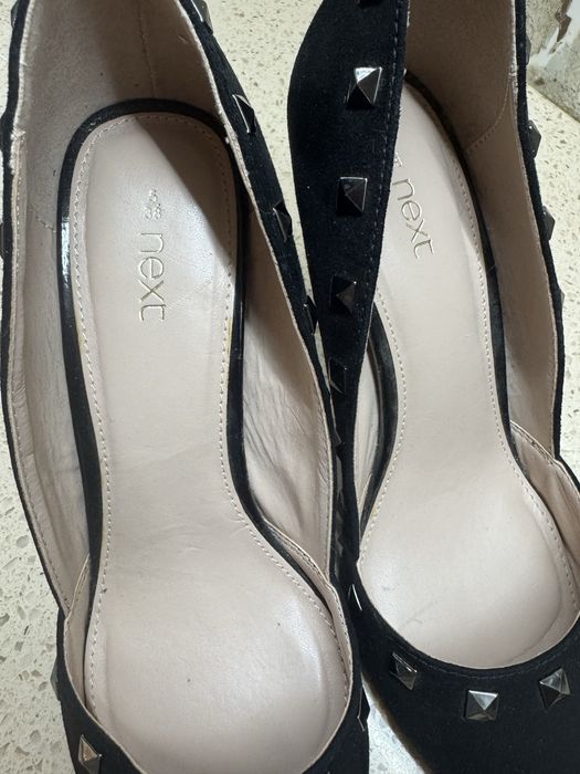 Туфлі чорні. Next