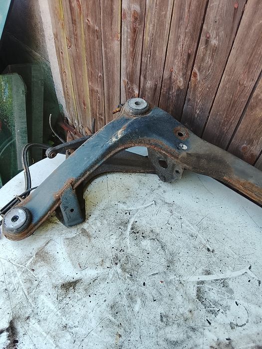 Zawieszenie tylne kompletne Audi 80B4/A4B5  Quattro