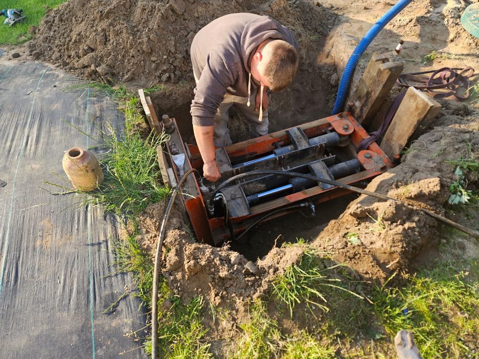 Przecisk hydrauliczny