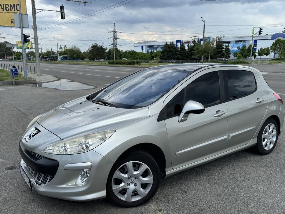 Продам авто Peugeot 308