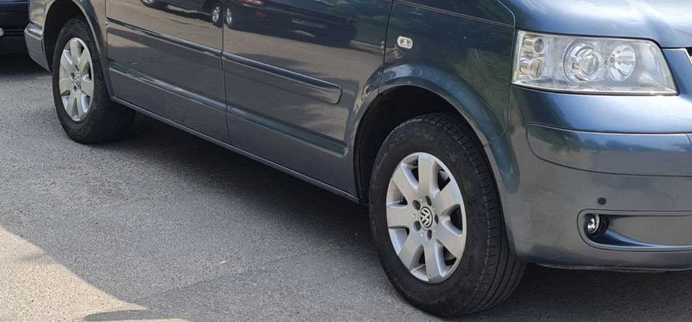 Volkswagen Multivan T5 2005 Українська реєстрація