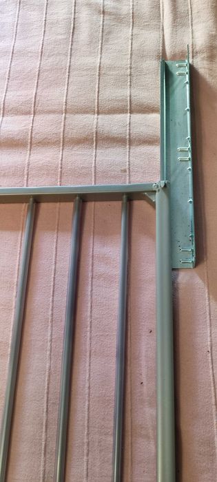 2 Suportes calças extensível para roupeiro .