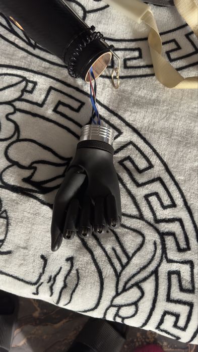 Продам кисть esper bionic для протеза