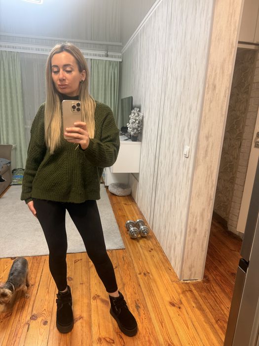 Свитер женский  теплый