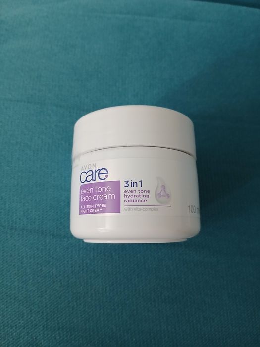 Avon Care even tone 3w1 kremdo twarzy 100 ml